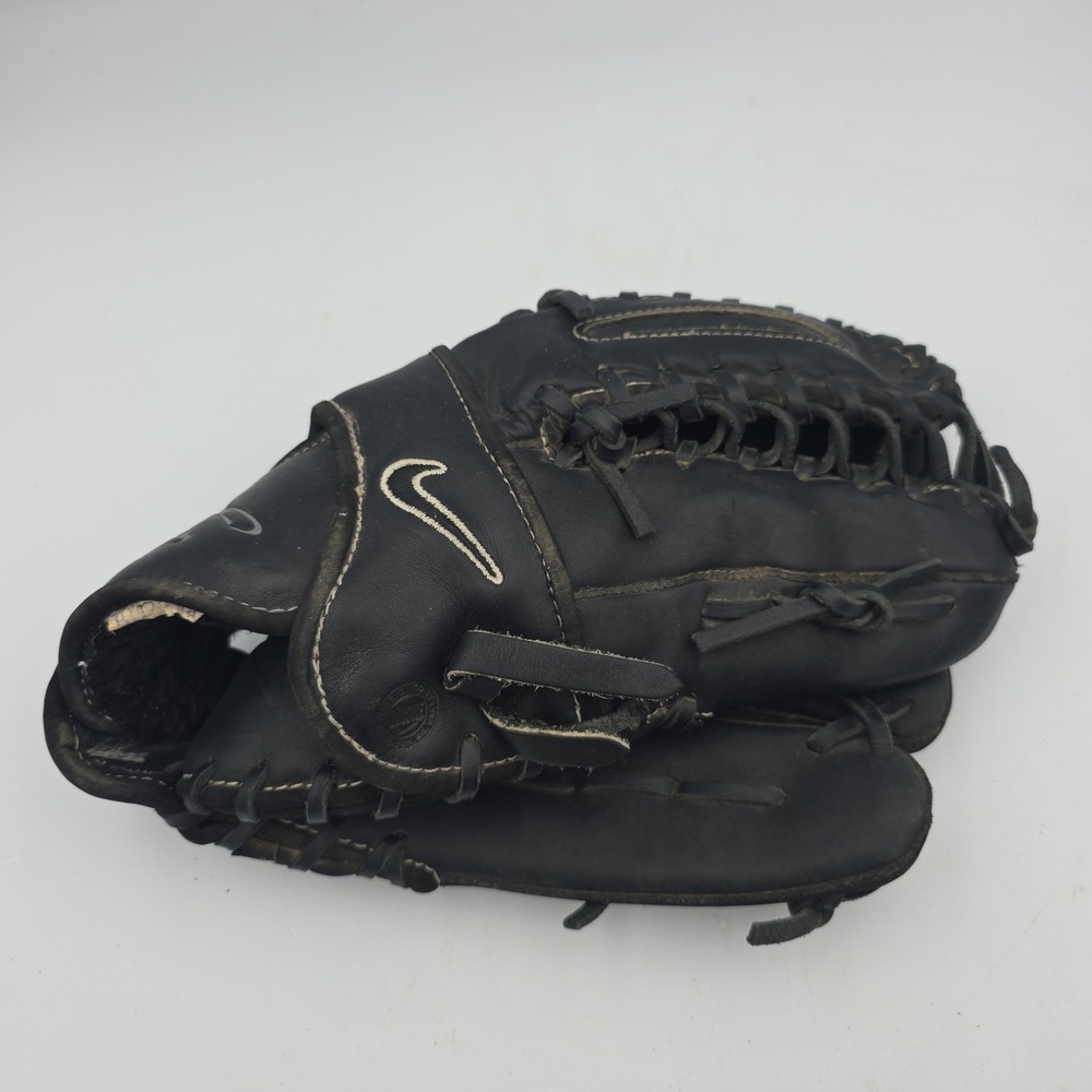 Nike Swingman 12.5' USA made Black Baseball Glove Right Hand Throw - BROKEN IN